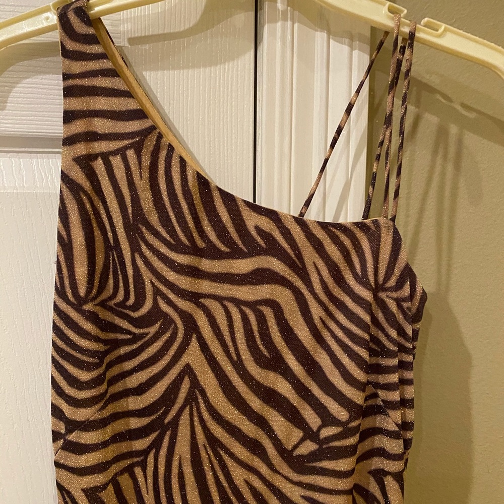 Caché Prom Dress - Picture 2 of 4